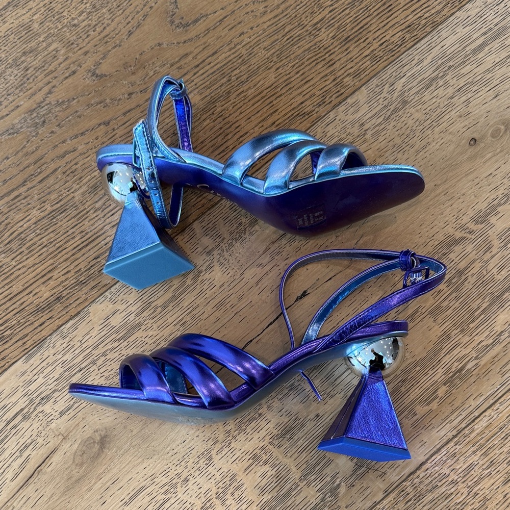 Circus by Sam Edelman Iridescent Blue-Purple Strappy Heels - Picture 2 of 4